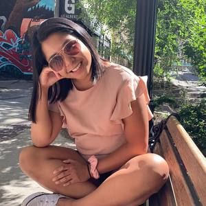 Meet your Posher, Vanessa